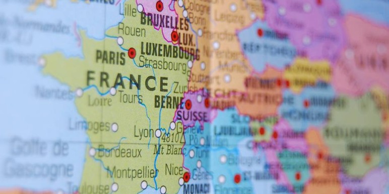 The French Senate has adopted an amendment that will permit sharing of online poker player pools with other countries. The French Senate has adopted an amendment that will permit sharing of online poker player pools with other countries.