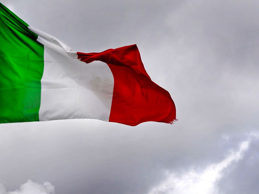 Italian Parliament Fails to Read Fine Print, Bans All Gambling for a Year