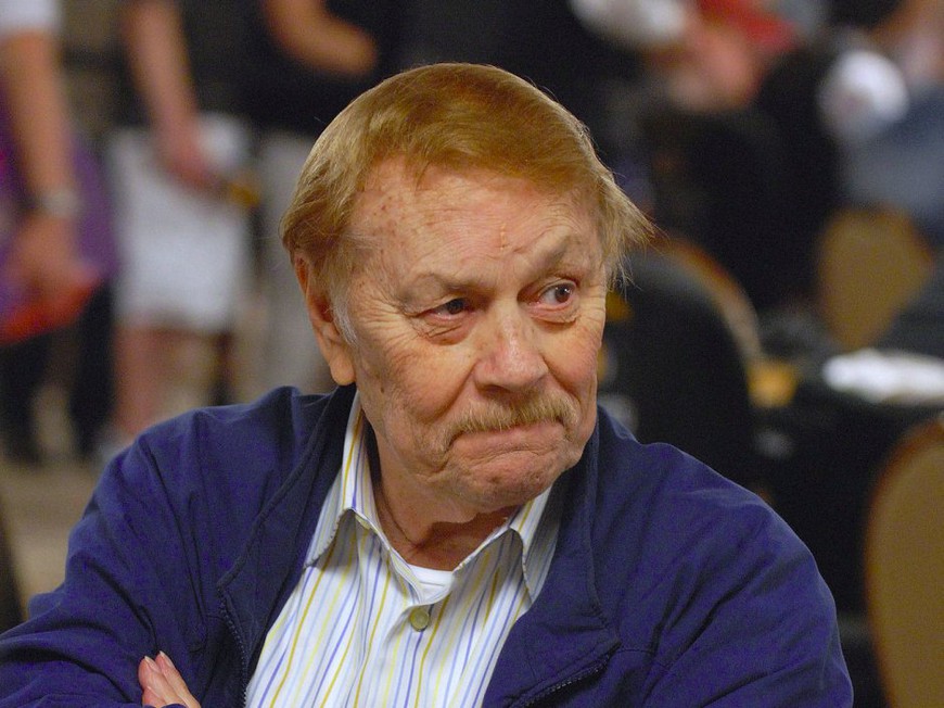 Dr. Jerry Buss, Lakers Owner and High-Stakes Poker Player, Dies at 80