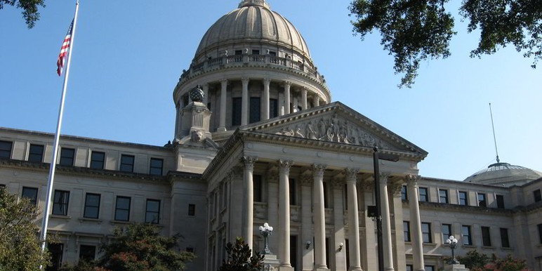 State Representative Bobby Moak has once again introduced legislation that would legalize online poker in the state of Mississippi. Moak’s previous attempts to… State Representative Bobby Moak has once again introduced legislation that would legalize online poker in the state of Mississippi. Moak’s previous attempts to…