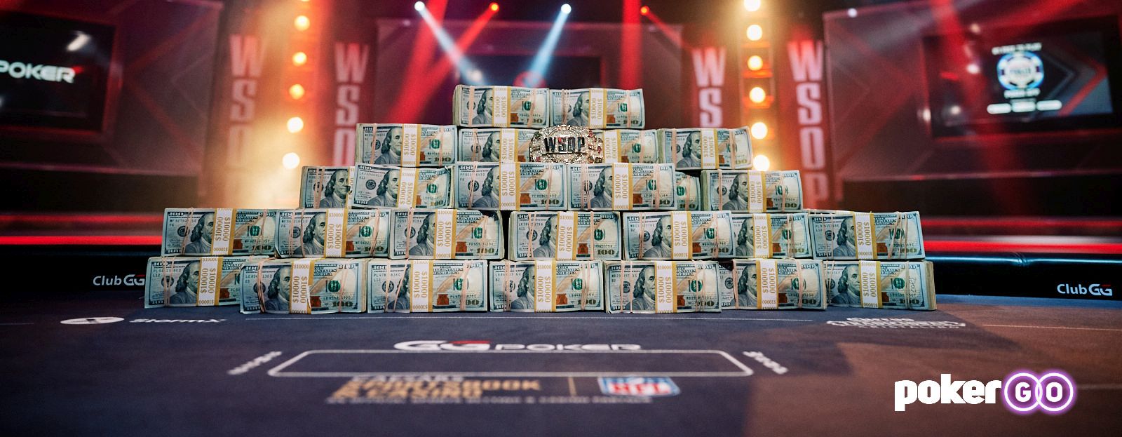 Depiction of potential WSOP 2023 prize money and bracelet