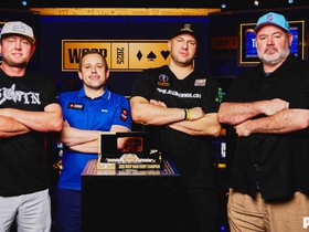 Michael Mizrachi Puts on a Clinic to Take a Massive Lead With Four Left in the WSOP Main Event