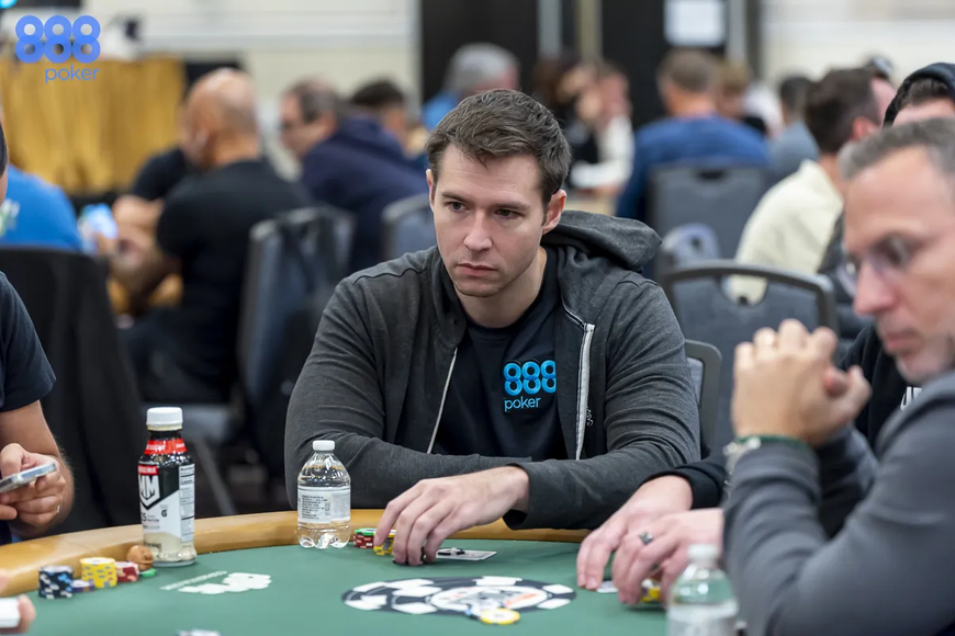 Exploring the Poker Streamer's Perspective: Q&A with 888poker's Ambassador Aaron Barone