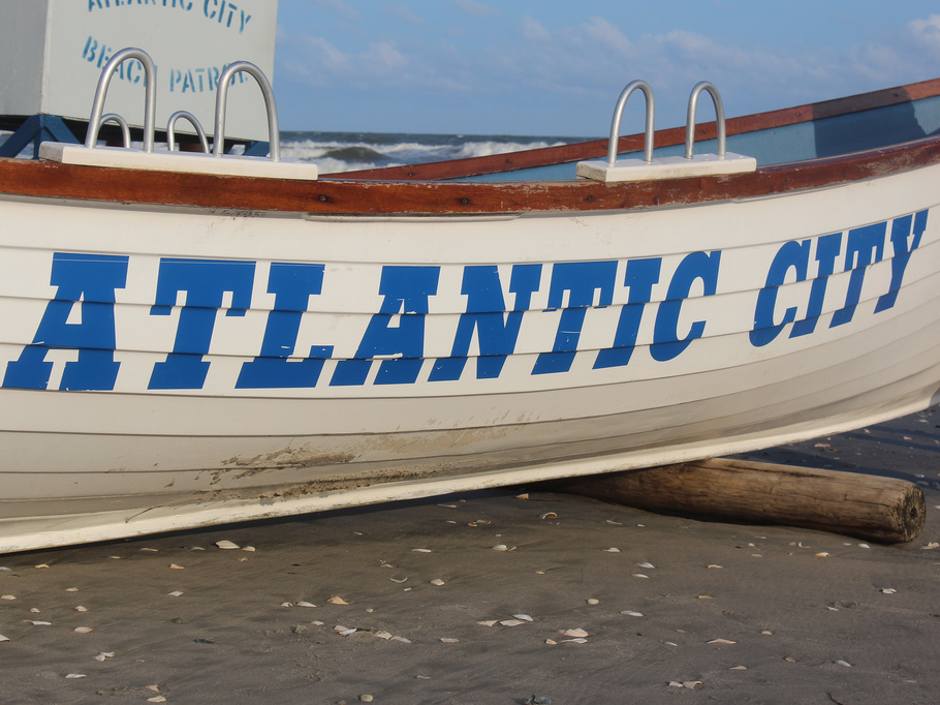Once again New Jersey online poker operators collectively reported their lowest amount of revenue last month. According to figures released by the New Jersey… Once again New Jersey online poker operators collectively reported their lowest amount of revenue last month. According to figures released by the New Jersey…