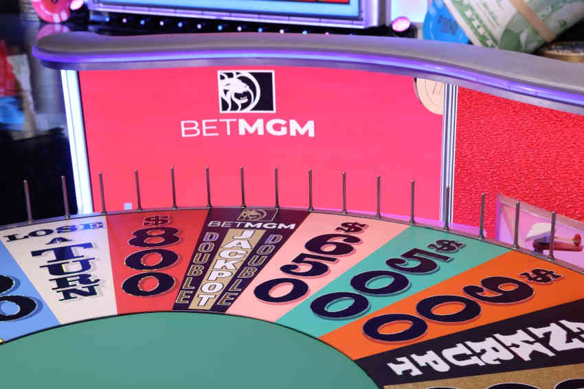 BetMGM Progressive Jackpot Featured on Wheel of Fortune Big Money Week