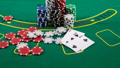 How to Play Blackjack -- Rules, Betting, & Gameplay Options