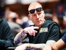 Felix “xflixx” Schneiders: Streaming the Live Dream — Building a New Kind of Poker Connection