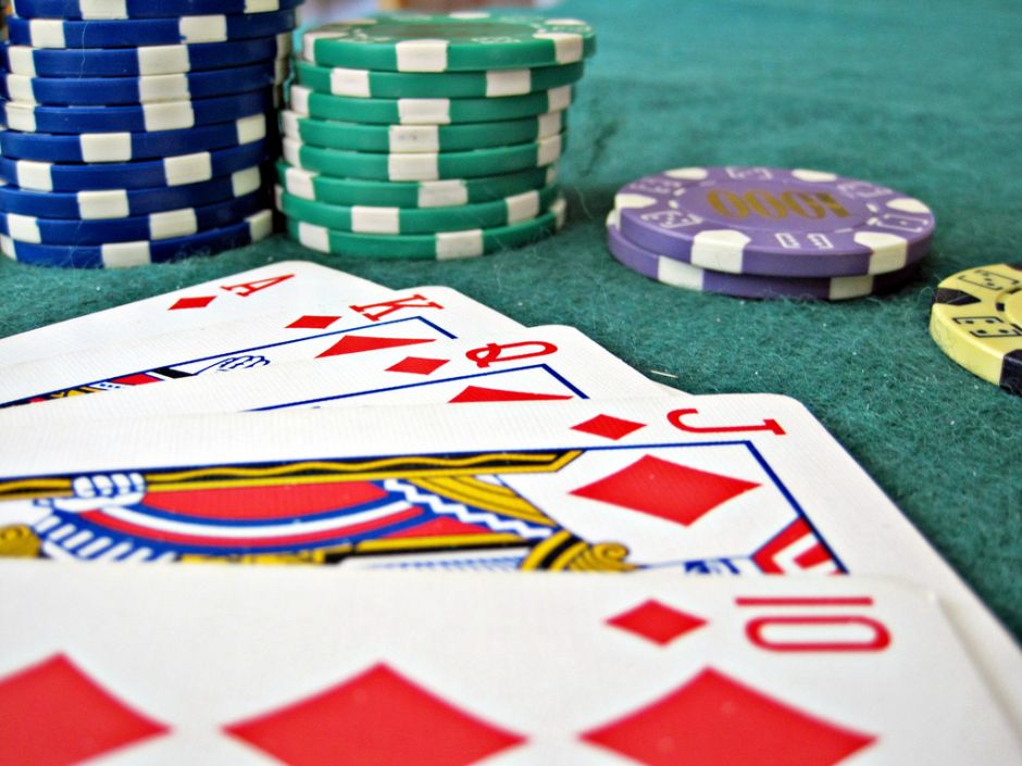 How To Win Big Money Online Poker