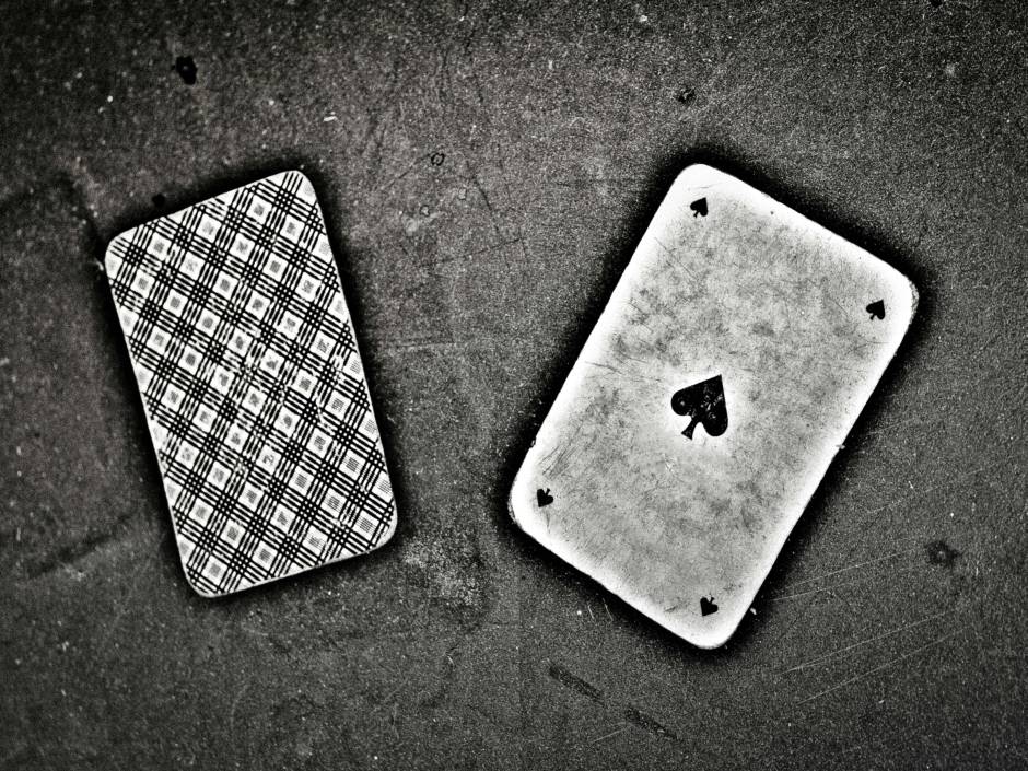 Ultimate Poker to Trial Two Street Hold'em Ultimate Poker to Trial Two Street Hold'em