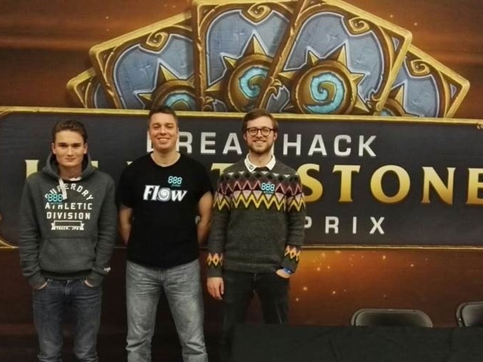 The online poker industry's push to form ties with the rising dominance of esports continued this week with online poker operator 888 forming partnership with FlowEsports, a new German team of Hearthstone professionals. The online poker industry's push to form ties with the rising dominance of esports continued this week with online poker operator 888 forming partnership with FlowEsports, a new German team of Hearthstone professionals.