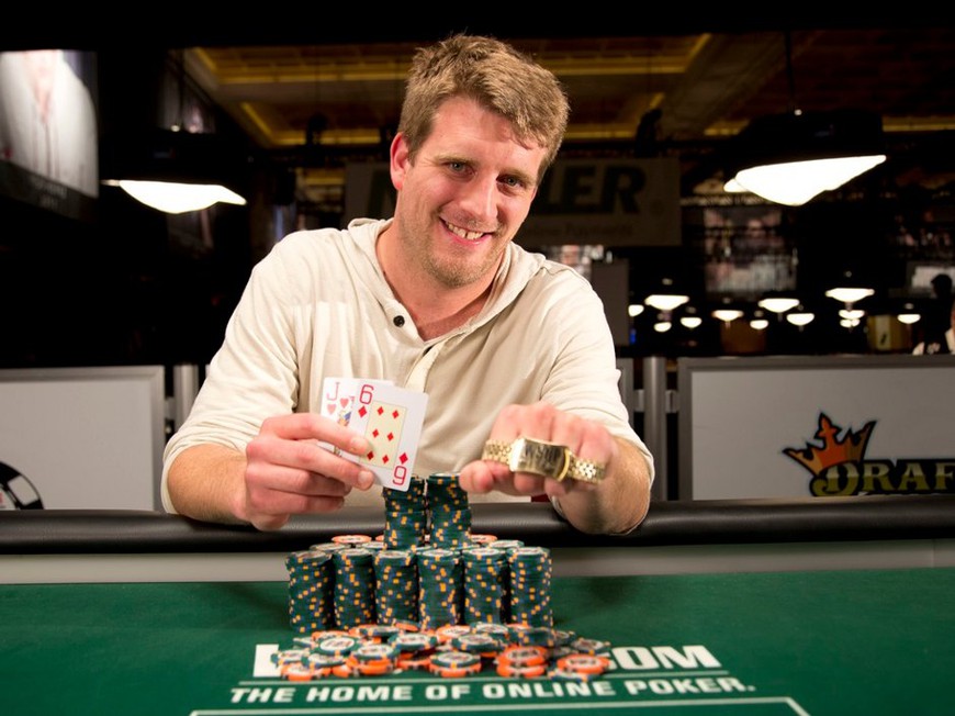 Internet Phenoms Triumph: Mike Kachan Takes the $1k, Dan Colman Takes the $1 Million One Drop