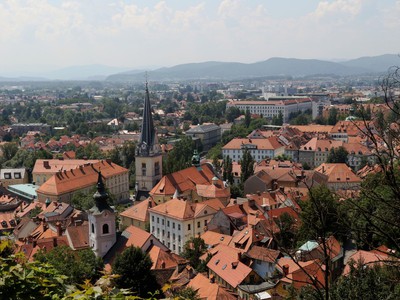 PokerStars Closes to Slovenian Players, 888 Entices Them Over: What's Going On?