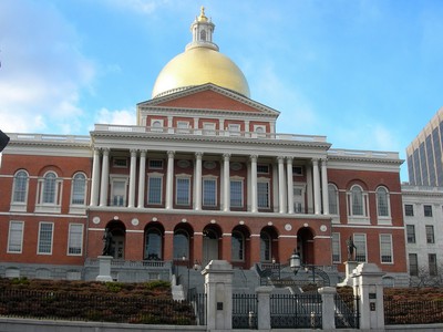 Massachusetts Lawmakers Want Another Look at Online Gaming