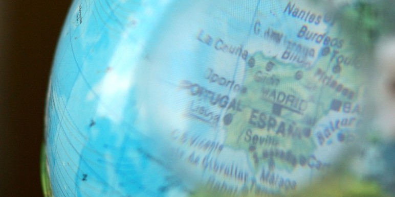 Following a wait of over six months, the gaming regulator of Portugal has submitted proposed amendments that would allow for shared liquidity in online poker to the European Commission. Following a wait of over six months, the gaming regulator of Portugal has submitted proposed amendments that would allow for shared liquidity in online poker to the European Commission.