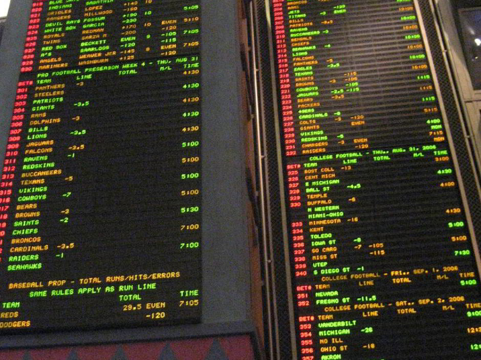 The Basic Facts Of Top 10 Poker Sites