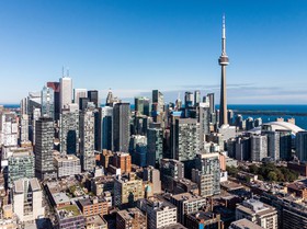 Best Weekend Tournaments for Ontario Poker Players: A Player Guide