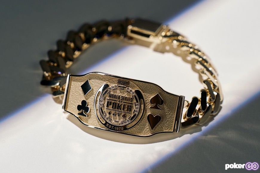 WSOP Offers $550K in Extra Compensation After Online Bracelet Cancellation - WSOP is handing out refunds and $550K in extra tickets after a software meltdown marred its online bracelet event, but not everyone is satisfied. WSOP Offers $550K in Extra Compensation After Online Bracelet Cancellation
